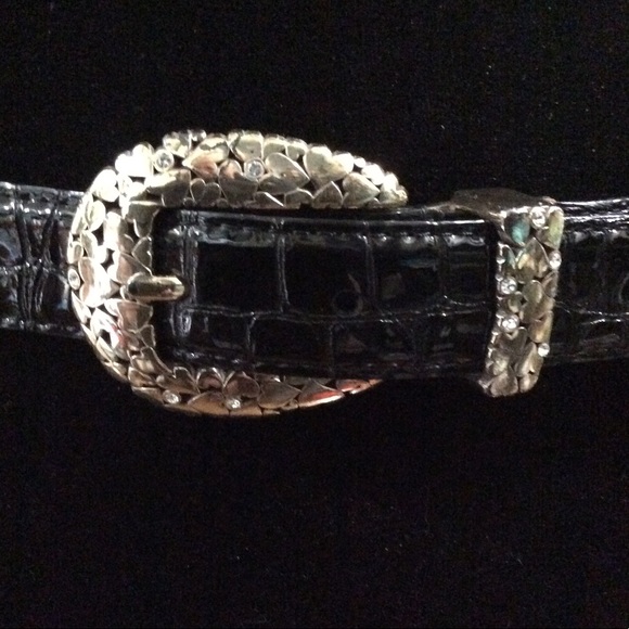 💗Brighton faux leather gold tone hearts belt💗 - Picture 6 of 15